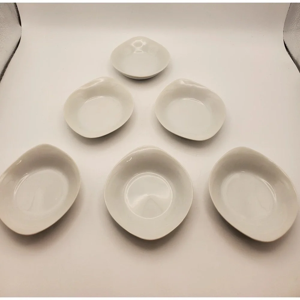 Set of 3 Vintage White Porcelain Mini Casserole Butter Pat Dishes 3.5
